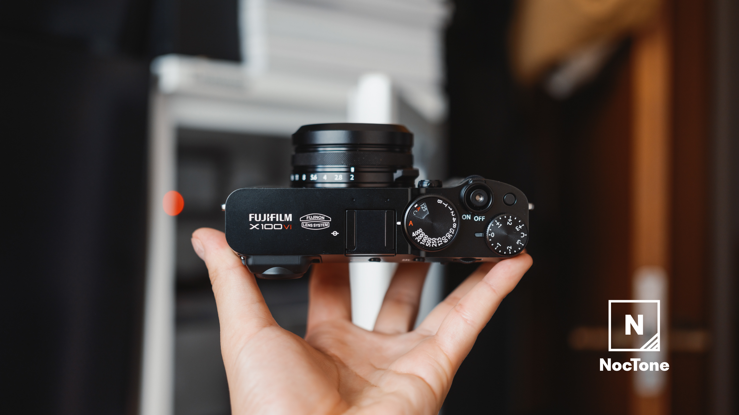 写真を生活の中に。高級コンパクトカメラFUJIFILM “X100VI” レビュー