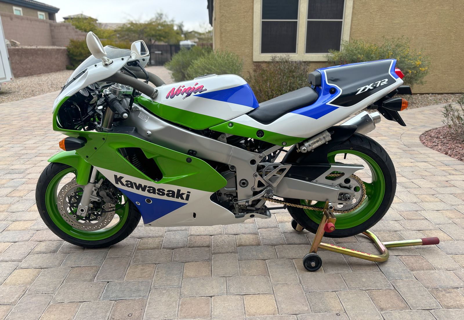 1992 Kawasaki Ninja ZX-7R – Iconic Motorbike Auctions