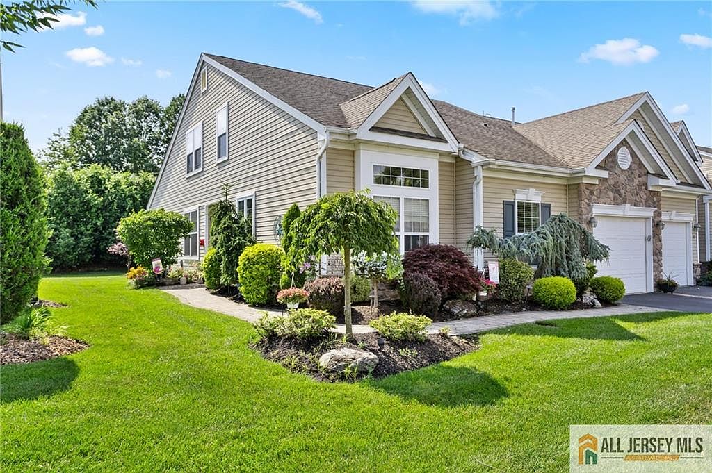 9 Timber Hill Dr, Monroe Township, NJ 08831 | Zillow