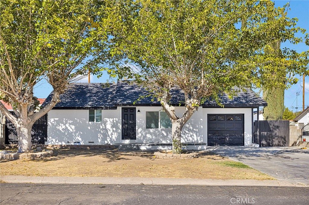 16774 Joshua St, Victorville, CA 92395 | Zillow