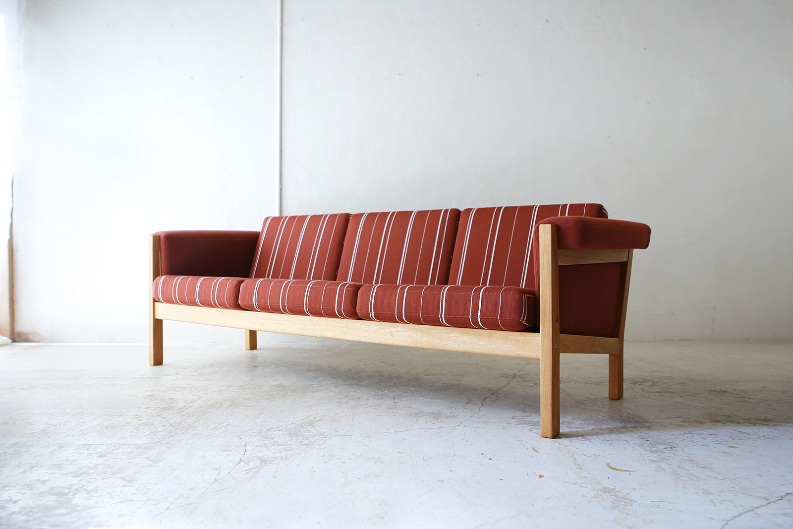 3 Seat Sofa ” GE40 ” by Hans.J.Wegner | phono | 金沢 北欧 中古家具
