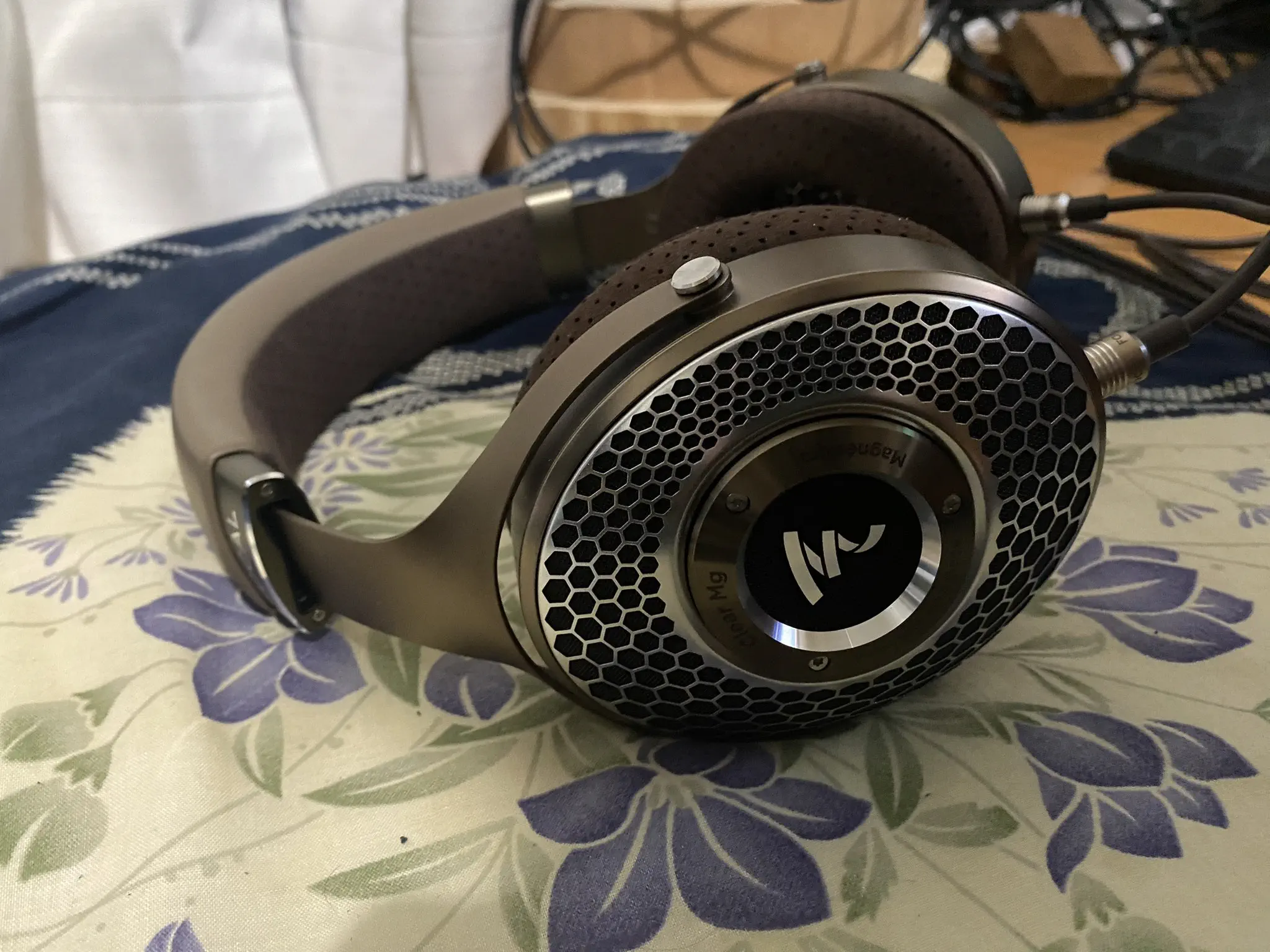 Focal Clear Mg 超雑感 | pontaのヘッドホンブログ