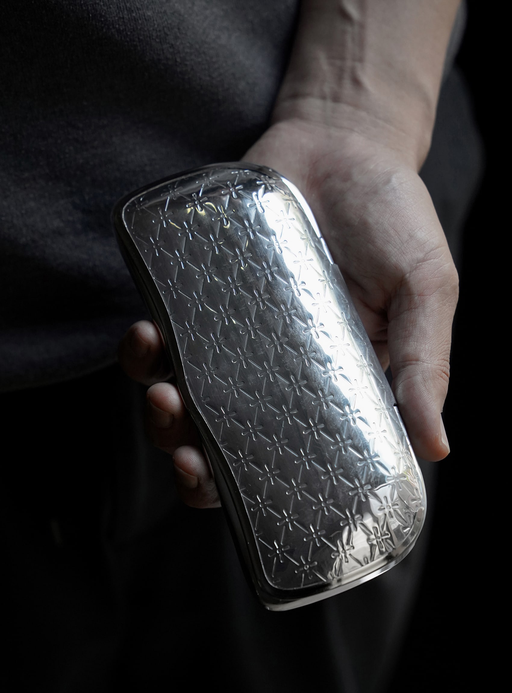 メガネケースの最高峰REINHOLD KÜHNが入荷しました。 ポンメガネ