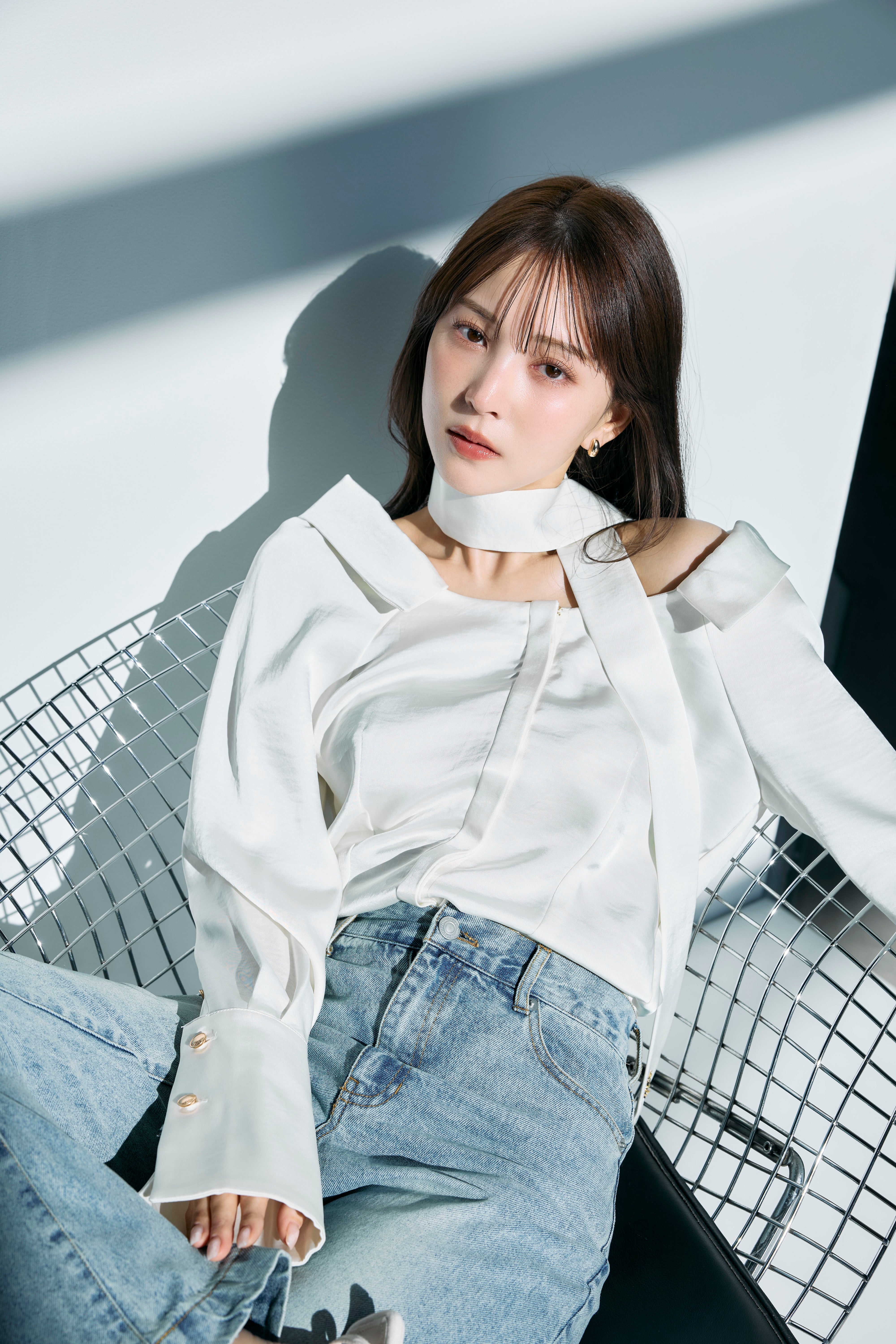 ボウタイmany wayオフショルサテンブラウス – poláura OFFICIAL ONLINE