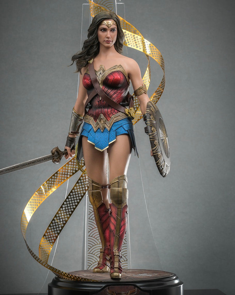 Hot Toys MMS698 WB 100 Wonder Woman 1/6th Scale Collectible Figure