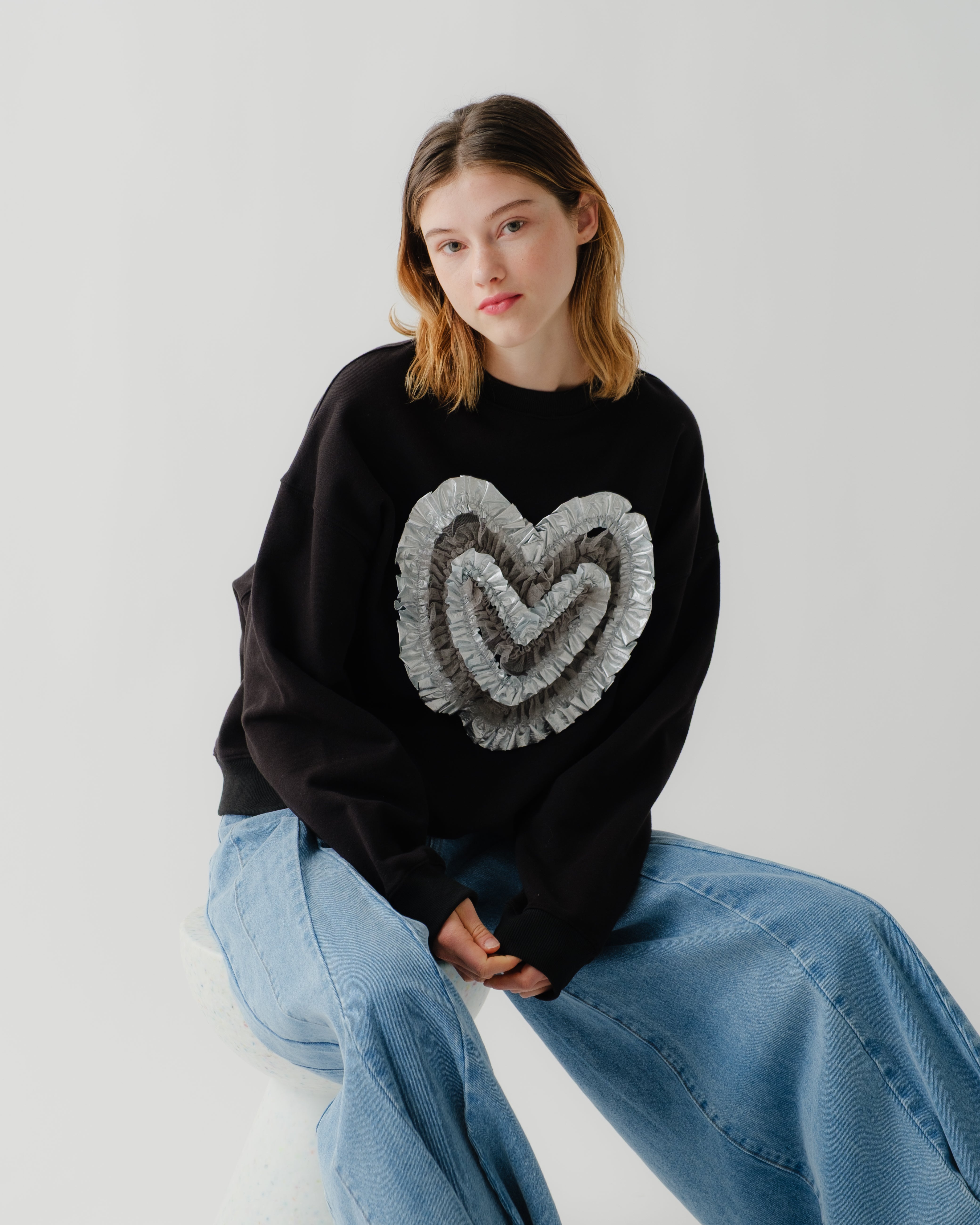 Heart tulle sweatshirt (black)