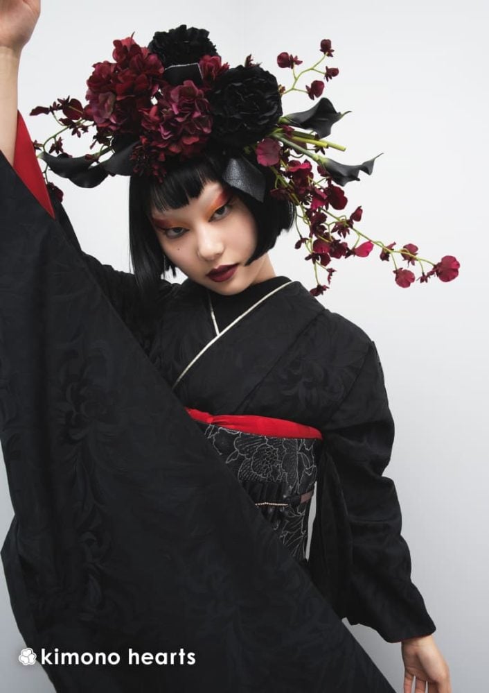 振り袖 フルセット 別誂長襦袢付 珍品 個性的 黒地 パーティー 結婚式