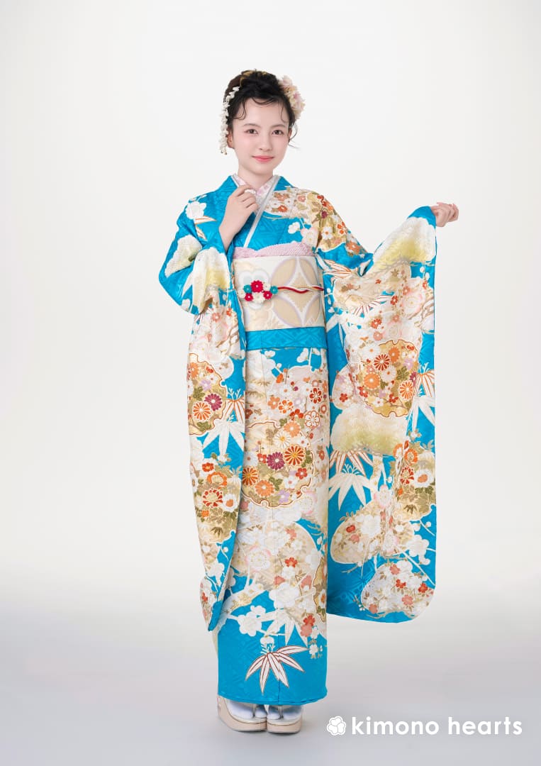 舞姫古典】KH-585｜松竹梅や菊、雪輪が描かれた明るい水色の古典柄振袖