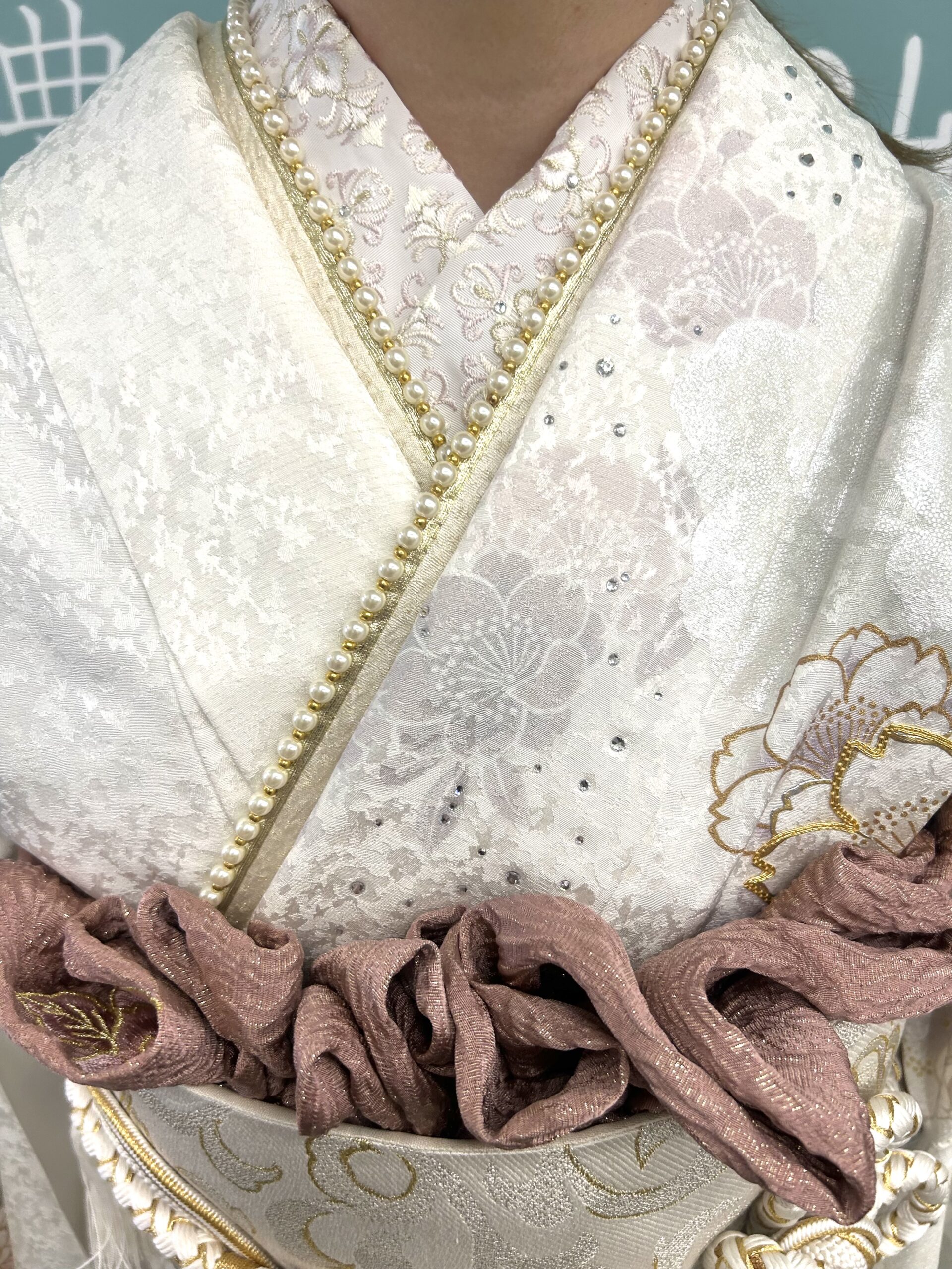 繊細な煌めきで魅せる、上品大人振袖。 | kimono hearts | 成人式の