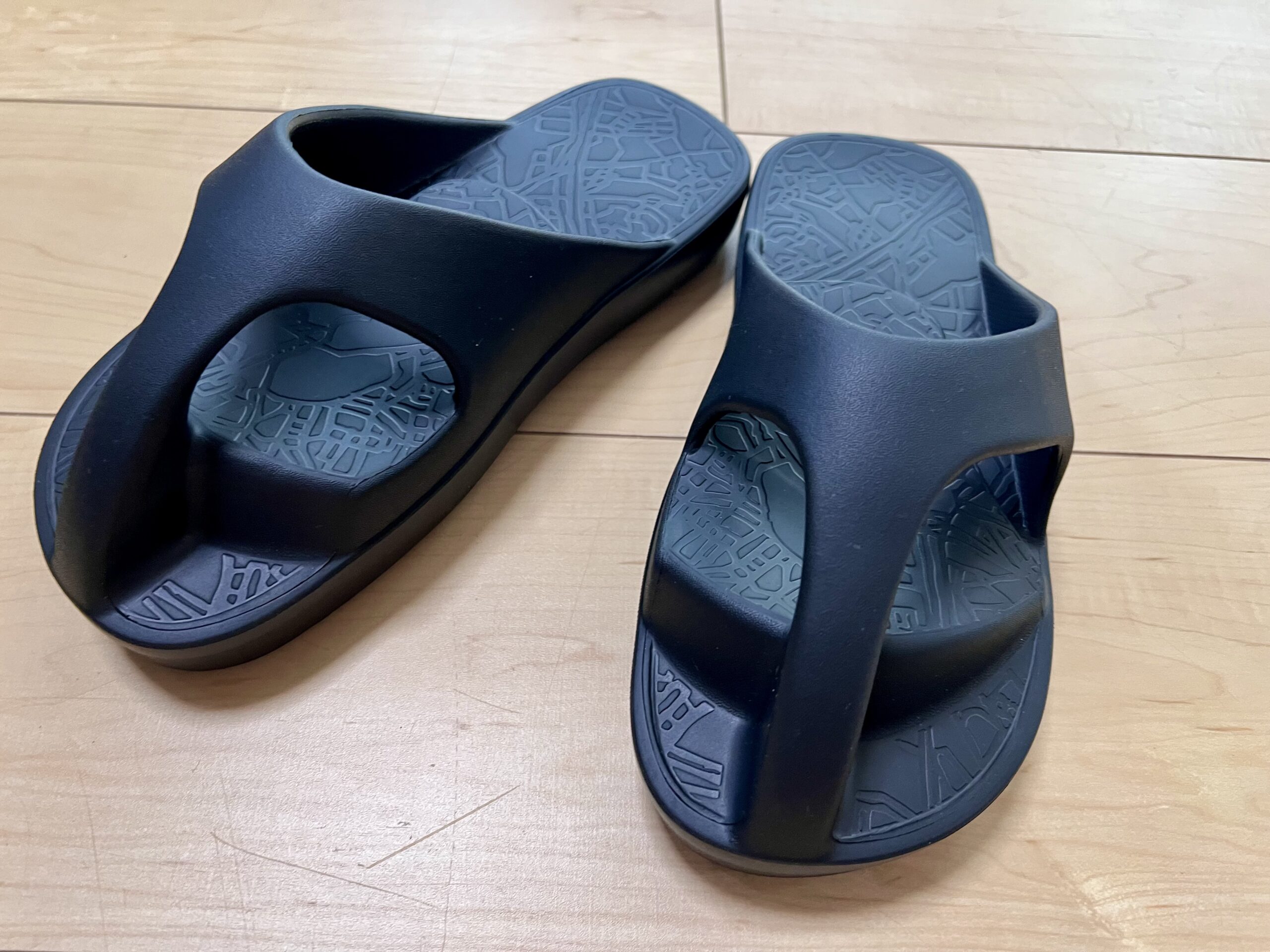 ラクバキ racbaki アンカー M 新商品イージーサンダル アンカー発売の