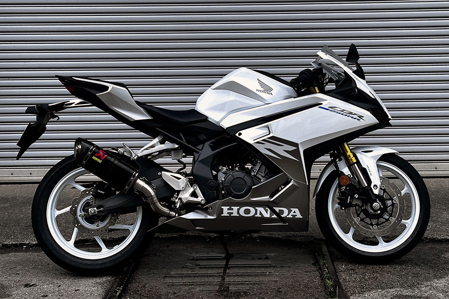 AKRAPOVIC】HONDA CBR250RR 2023年モデルにてアクラポビッチJMCA認証