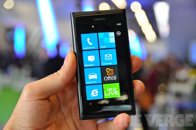 Nokia Lumia 800 pictures, video, and hands-on preview | The Verge