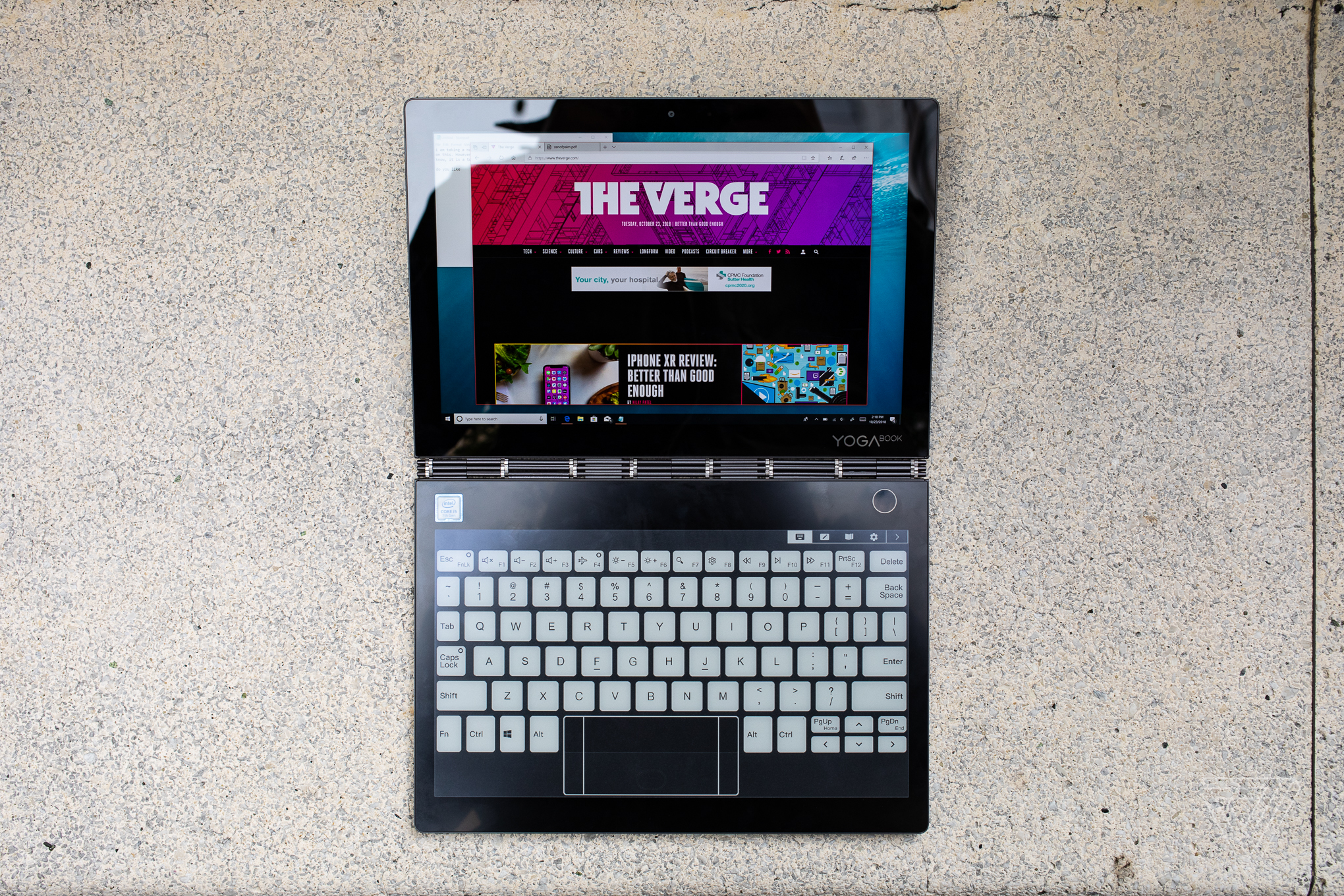 Lenovo Yoga Book C930 review: two screens and lots of compromises