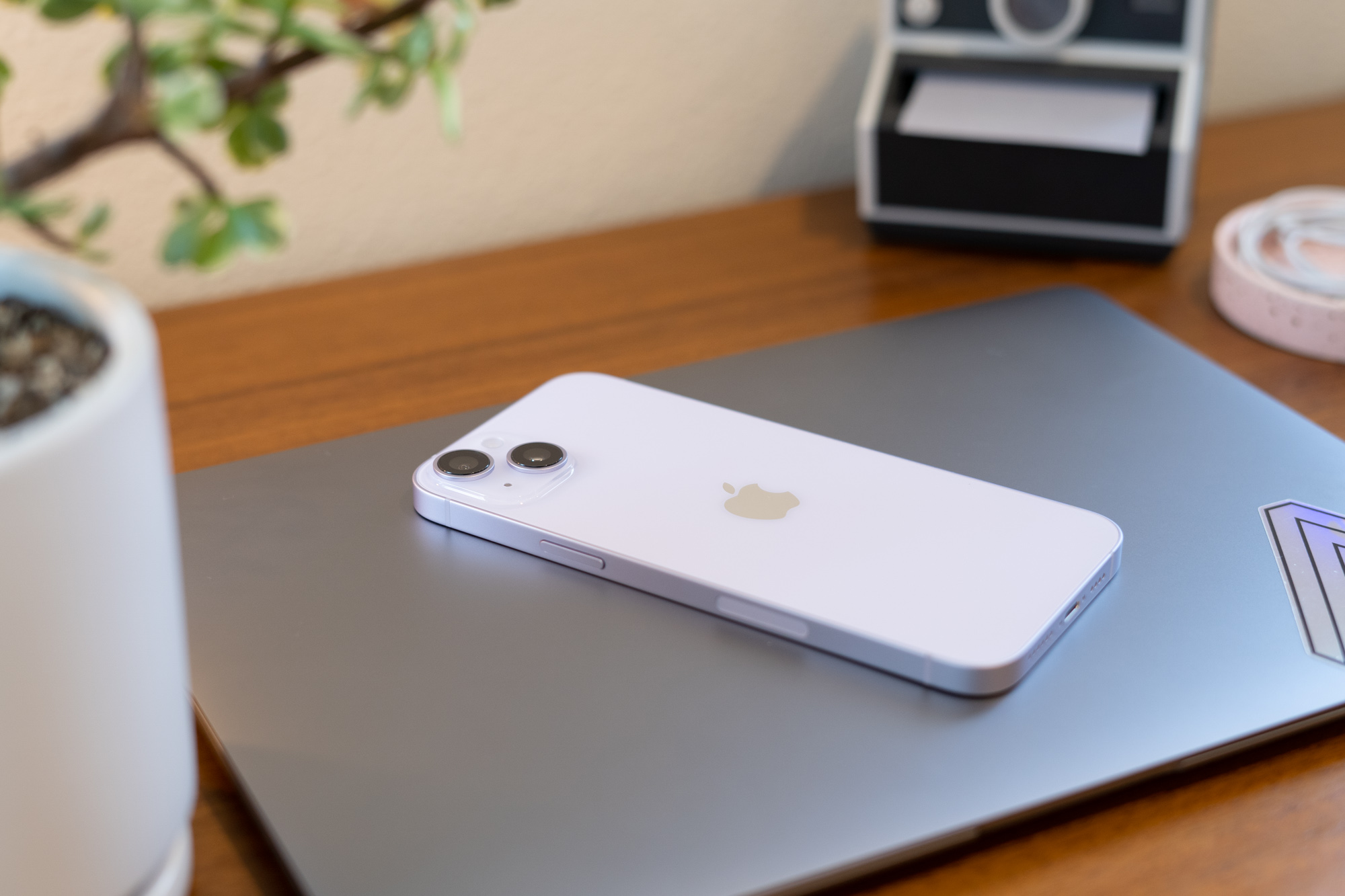 Apple iPhone 14 Plus review: big screen, great battery life | The