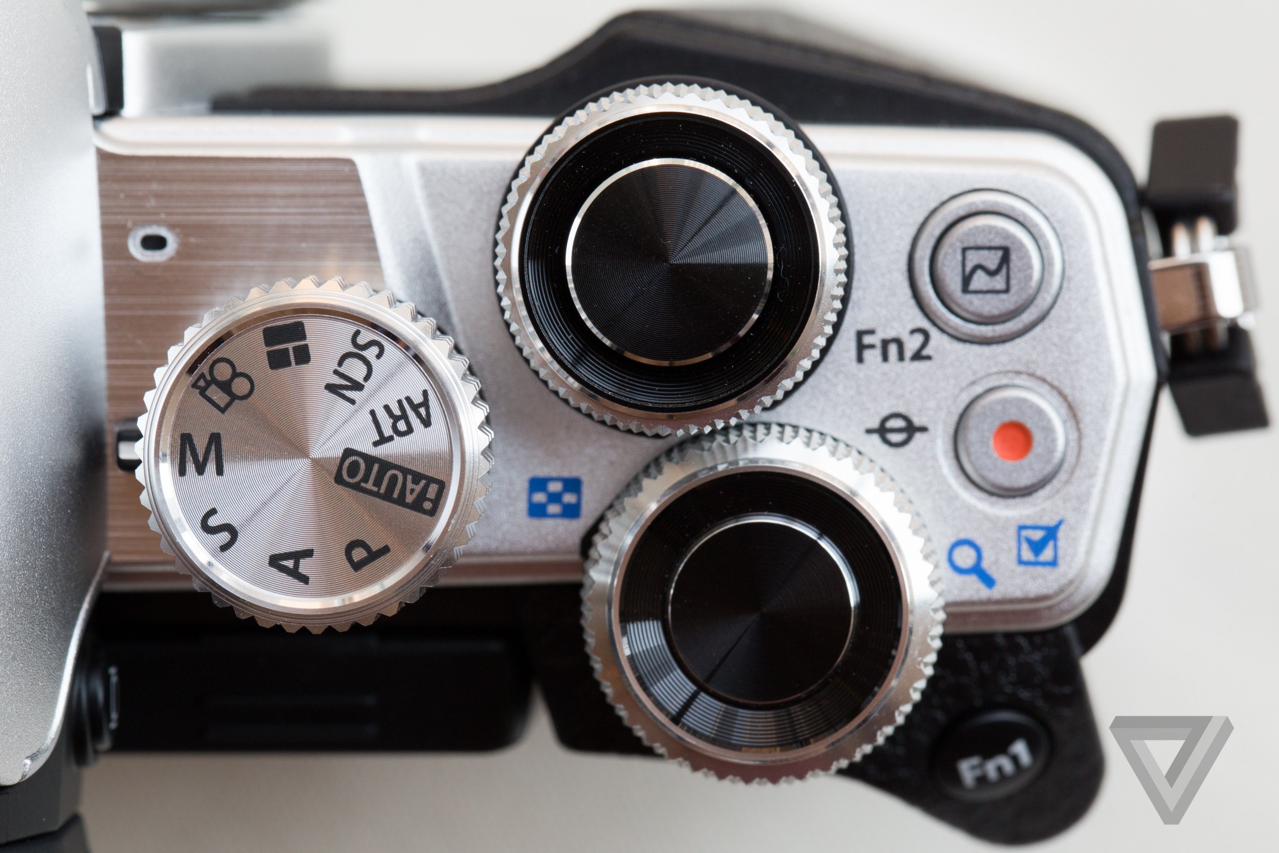 olympus-e-m10-mark-ii-9932.0.