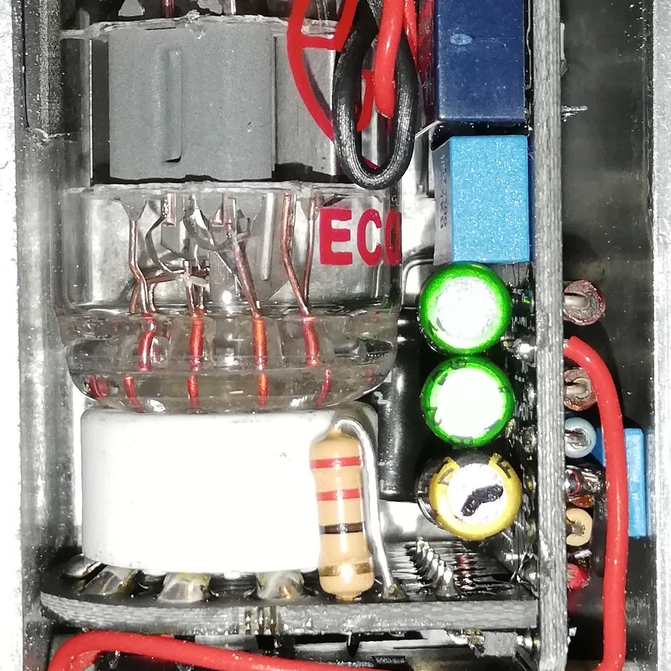 レビュー】Lee Custom Amplifier 12AU7BB【真空管バッファ