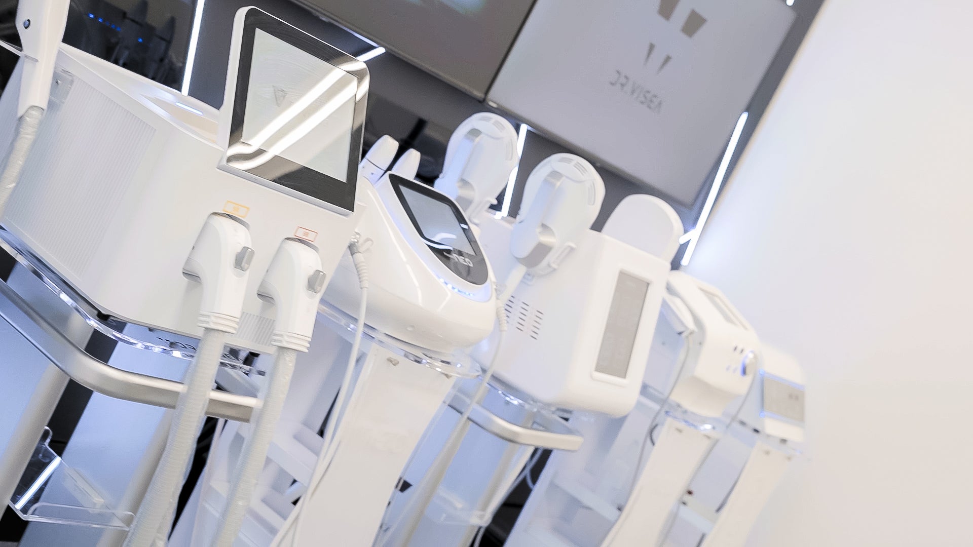 シミソニック|シミケアxオンライン診療で安心・安全な施術可能に