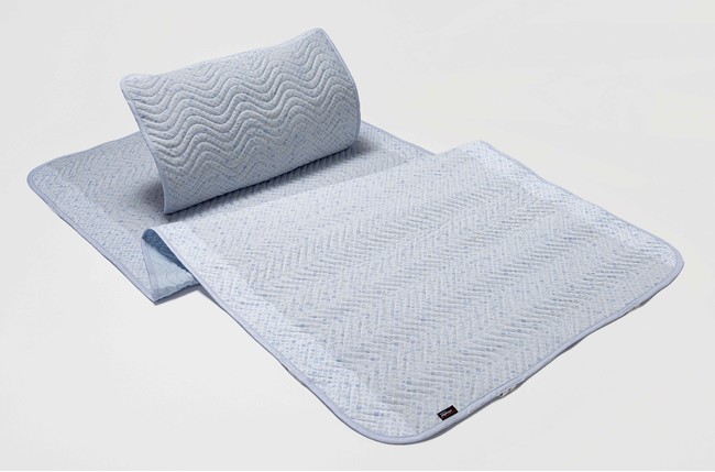 西川の冷感寝具シリーズ『COOL TOUCH』から、繊維上の菌の増殖を抑える