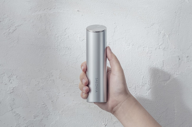 美顔器デビューにぴったり！たった3分で潤い177％にUP* SALONIAから初