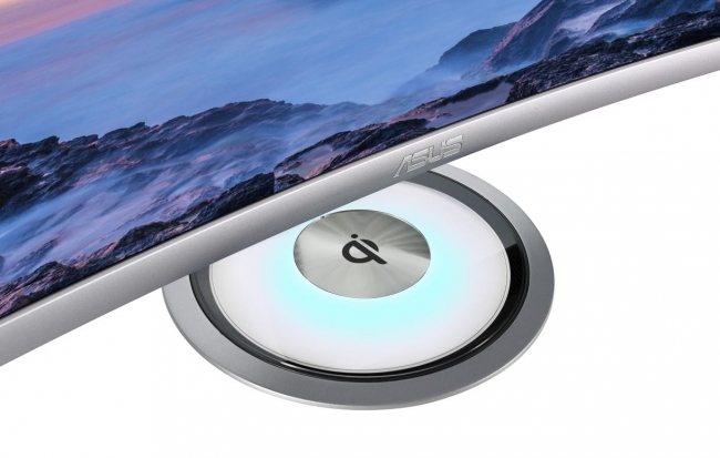 高画質、高音質で包み込まれるような映像体験を提供する37.5 型