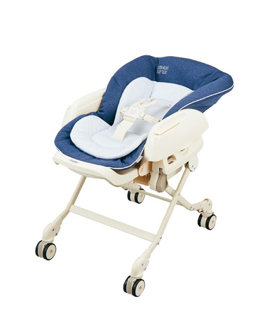 赤ちゃん本舗×コンビ 共同開発『ネムリラ 4キャス ロッタ』シリーズを