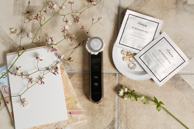 美容機器の手応えを高め、理想の肌に近づくためのコスメシリーズが新