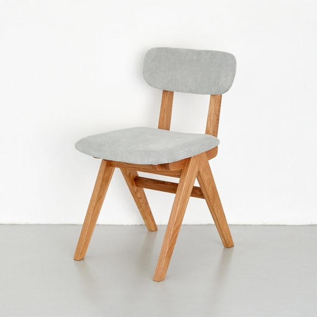 URBAN RESEARCH DOORSオリジナル家具『Bothy』ダイニングシリーズより