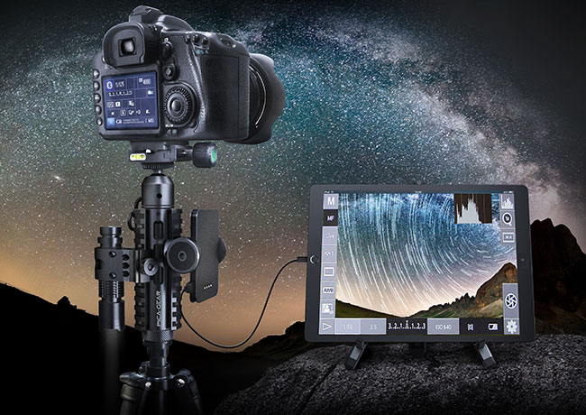 複数のデバイスを機能的に搭載できる革新的マウントベース『PICA-POD