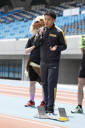 日本陸上競技連盟】山縣亮太選手ら日本のトップアスリートが小学生を