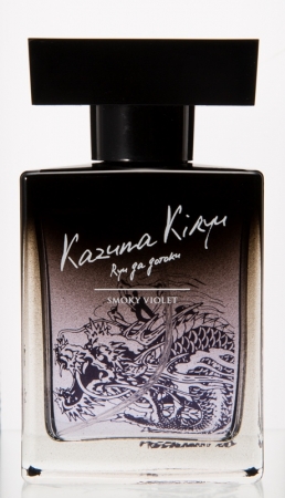 PlayStation®4『龍が如く6 命の詩 。』のコラボレーション香水が登場