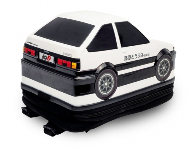 頭文字D』藤原とうふ店仕様のAE86バックパック 数量限定でCAMSHOP