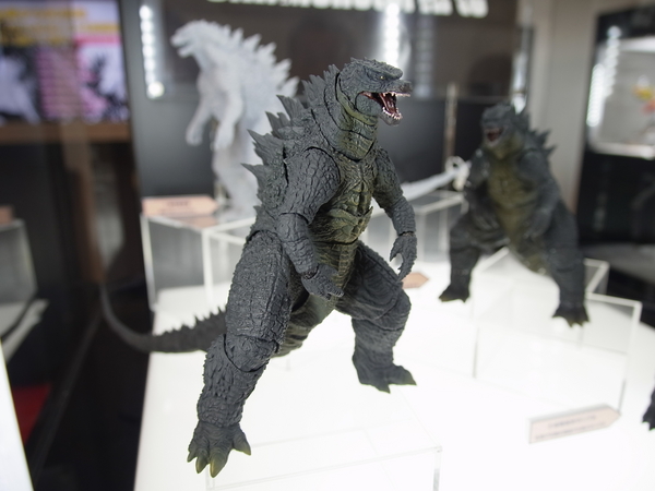 新作映画『GODZILLA ゴジラ』公開＆ゴジラ生誕60周年記念 バンダイ