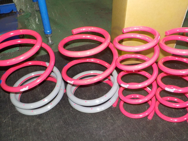 VMG レヴォーグ STi ダウンサス交換 四輪アライメント ｜ 持ち込み取付