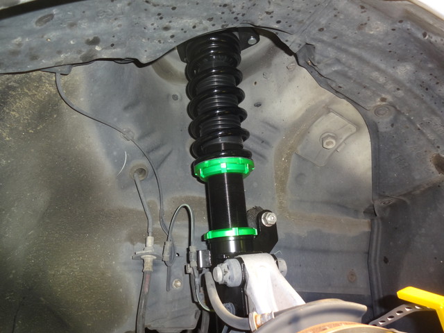 ZVW30 プリウス MILD DAMPER車高調に交換 四輪アライメント