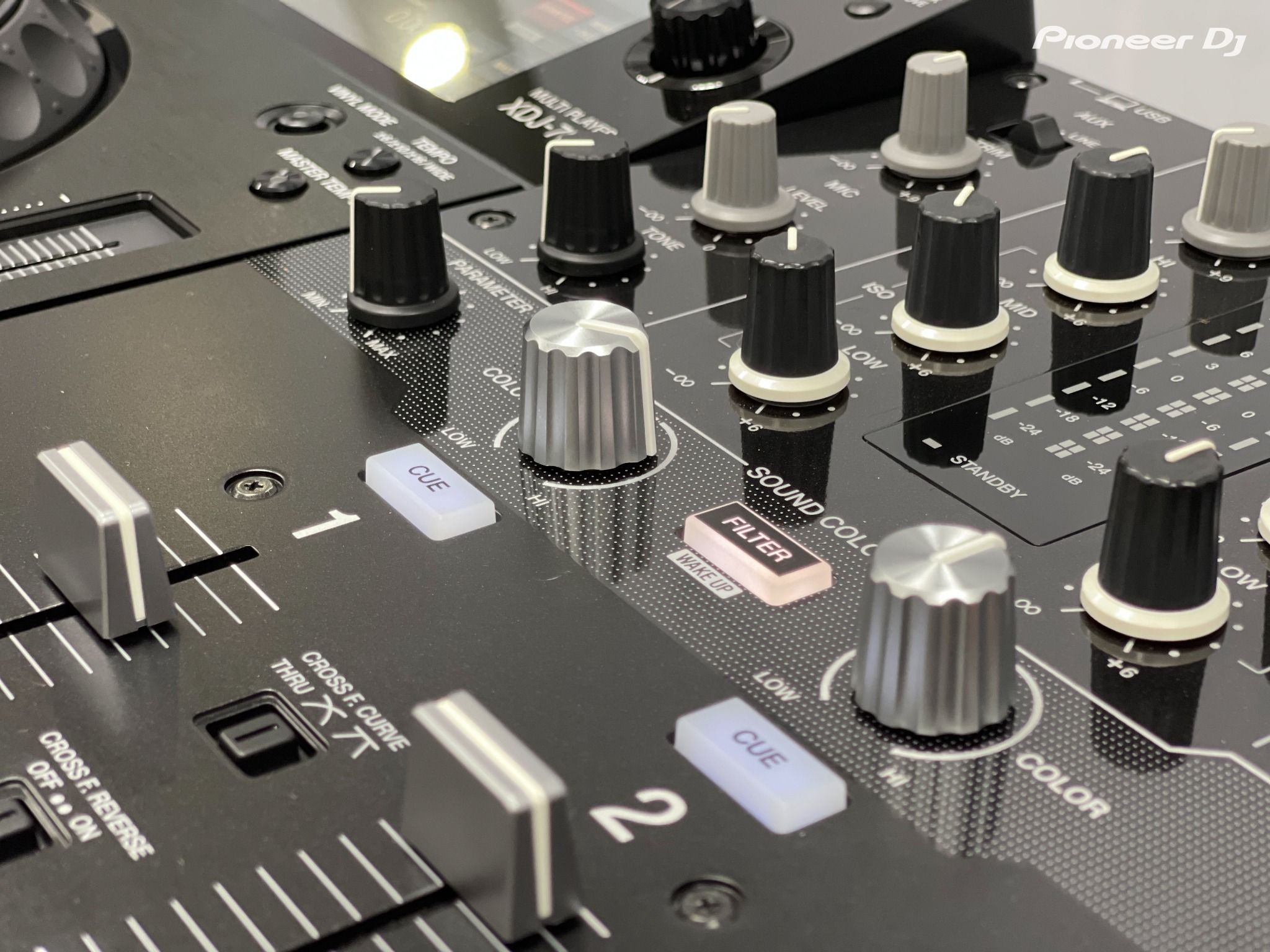 Pioneer DJ DJM-S3 ミキサー Decksaver Pioneer DJ DJM-S3 ミキサー