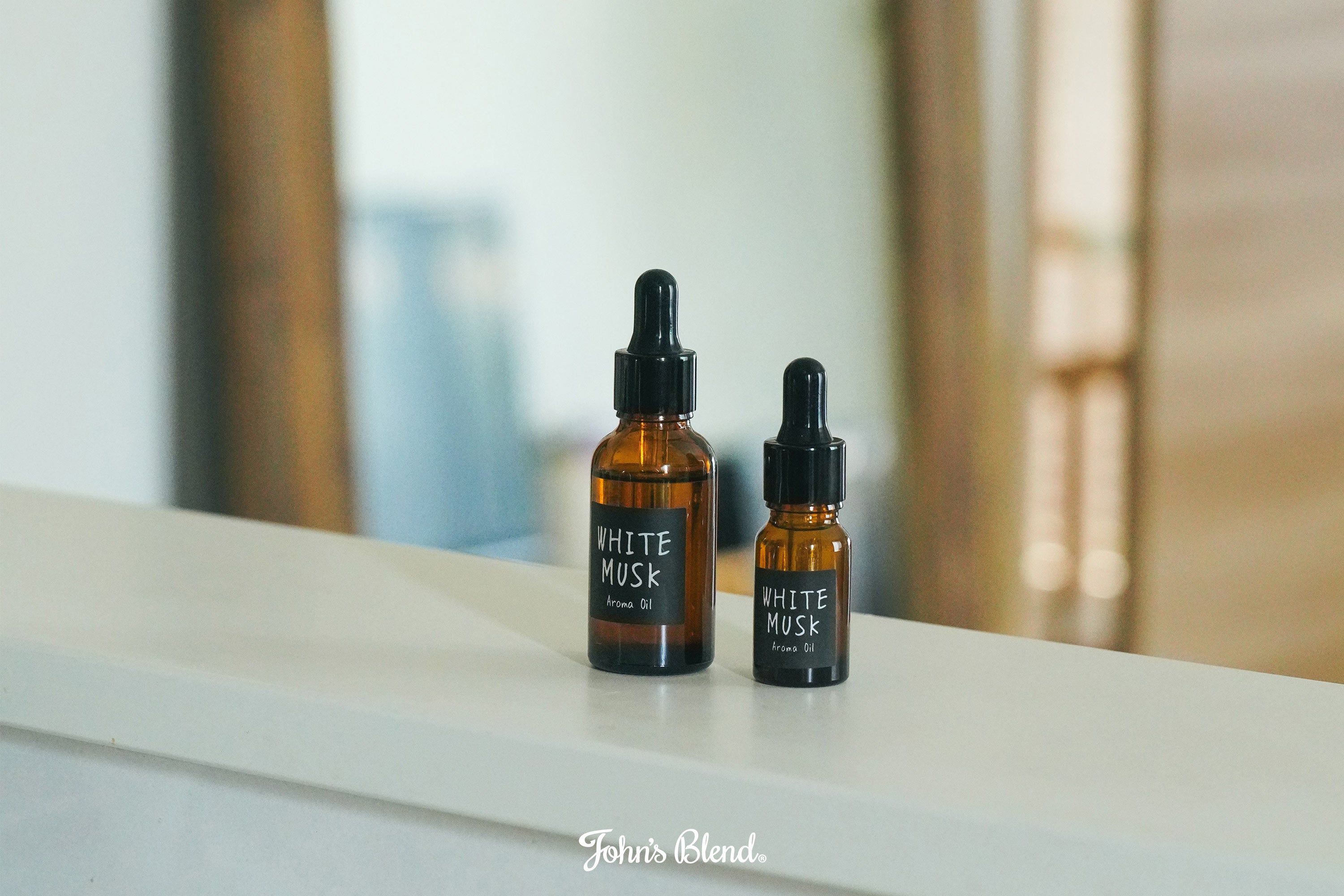 お気に入りの香りと出会う。】John's Blend直営店にて「アロマオイル