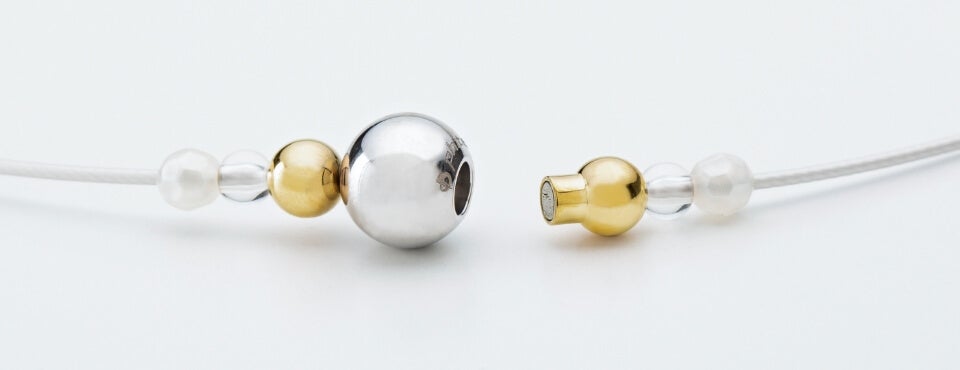 ミラーボールシリーズから待望の羽生選手着用モデルが登場！「RAKUWA