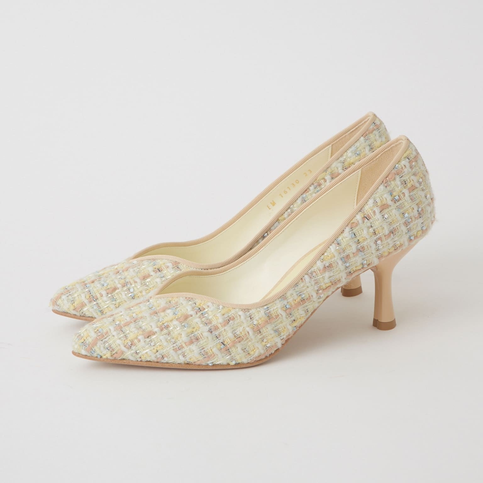 ダイアナ】よりWEBSHOP・路面店限定カラー ハートモチーフアイテムが