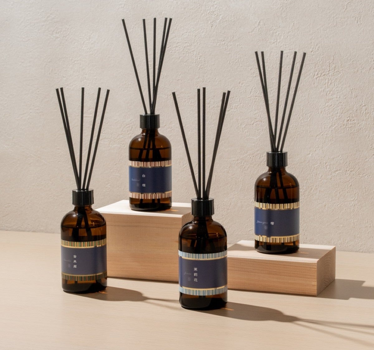 日本香堂、グループ 450年を記念したお香「羅國 暁霞」を5月1日より