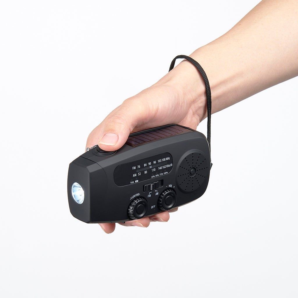 ラジオ付き手回し充電ライトを発売。 | 株式会社ヤザワ