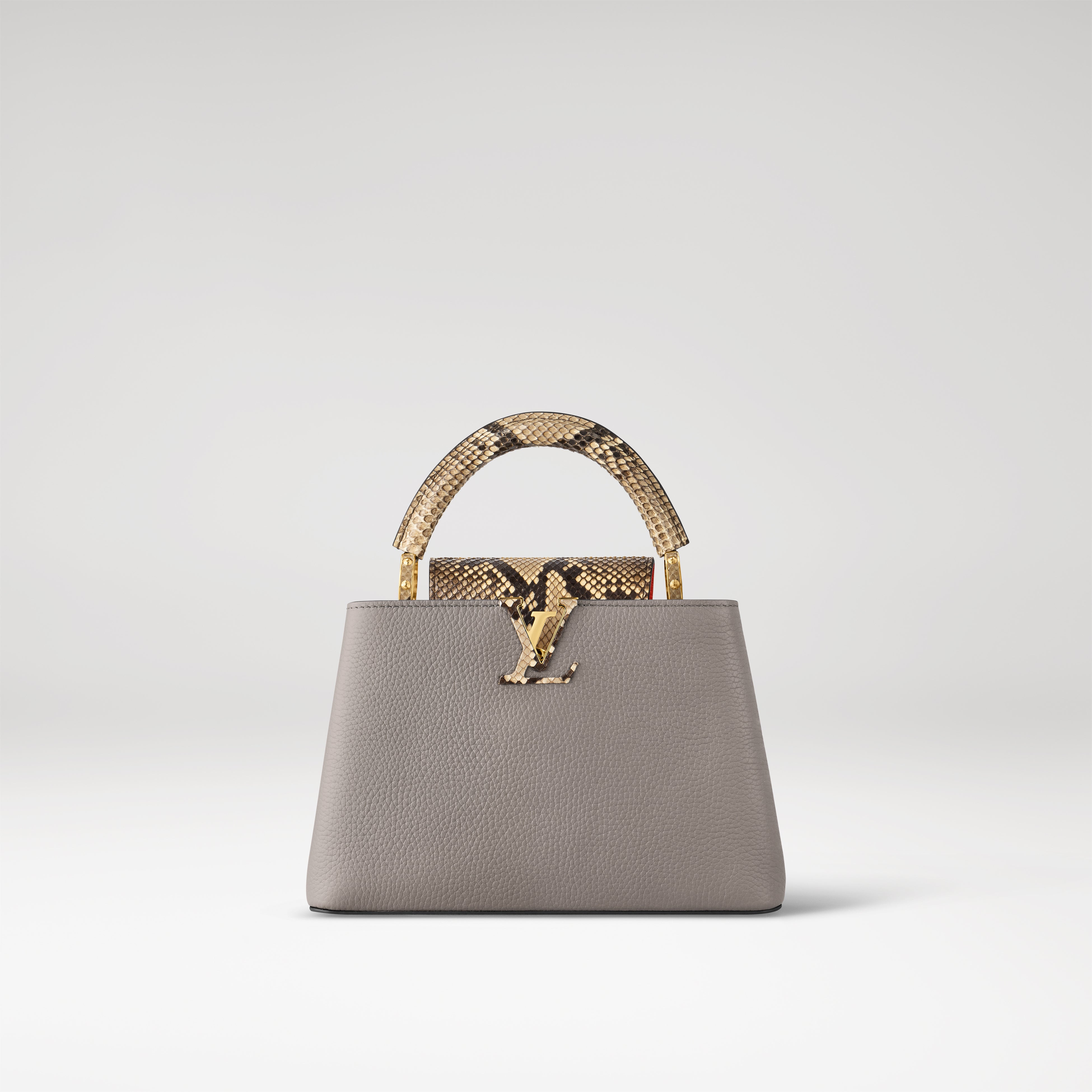 ルイ·ヴィトン】シックでフェミニンなスタイルを演出するカプシーヌが