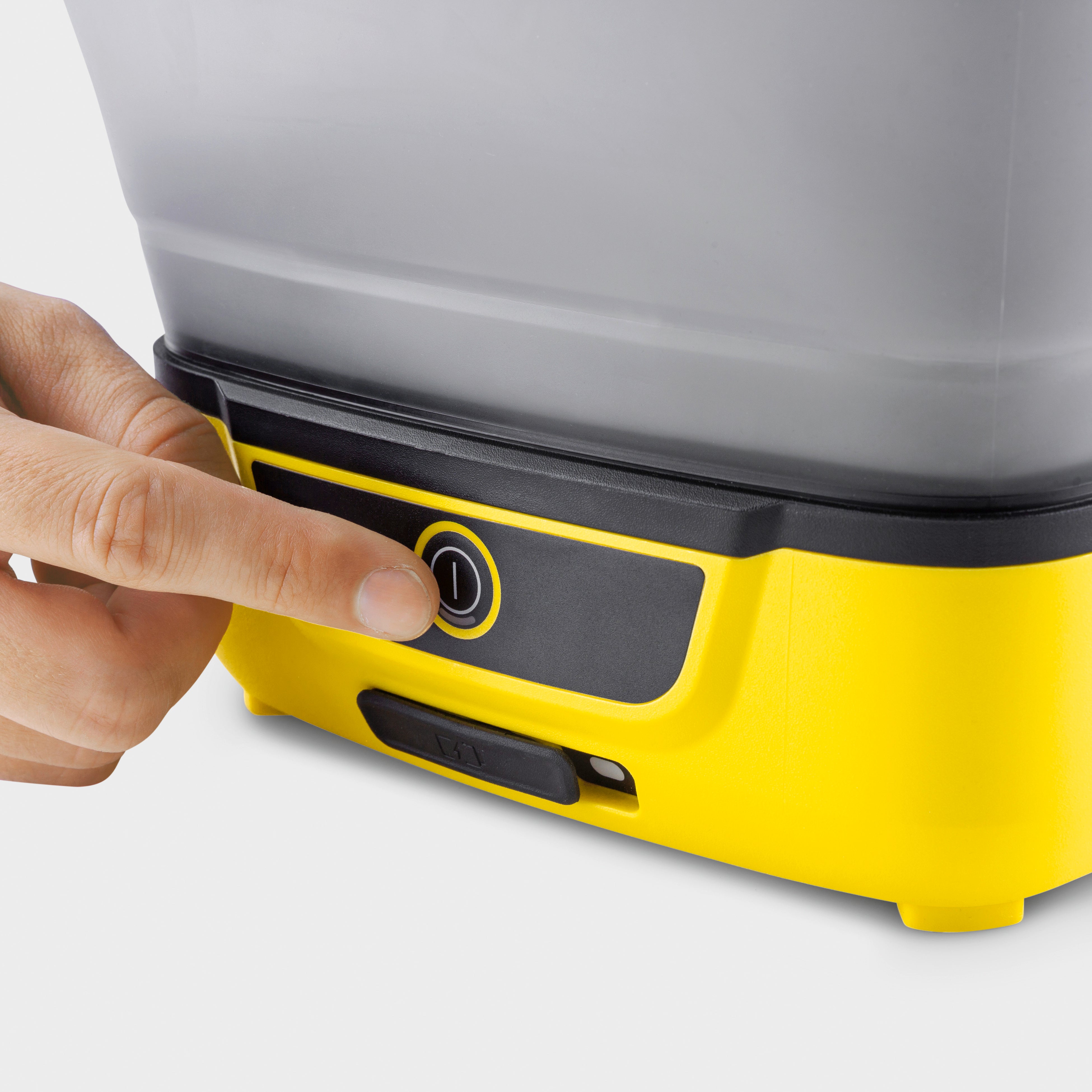 準備不要！水道・電源のない場所でも簡単洗浄 折りたためるマルチ