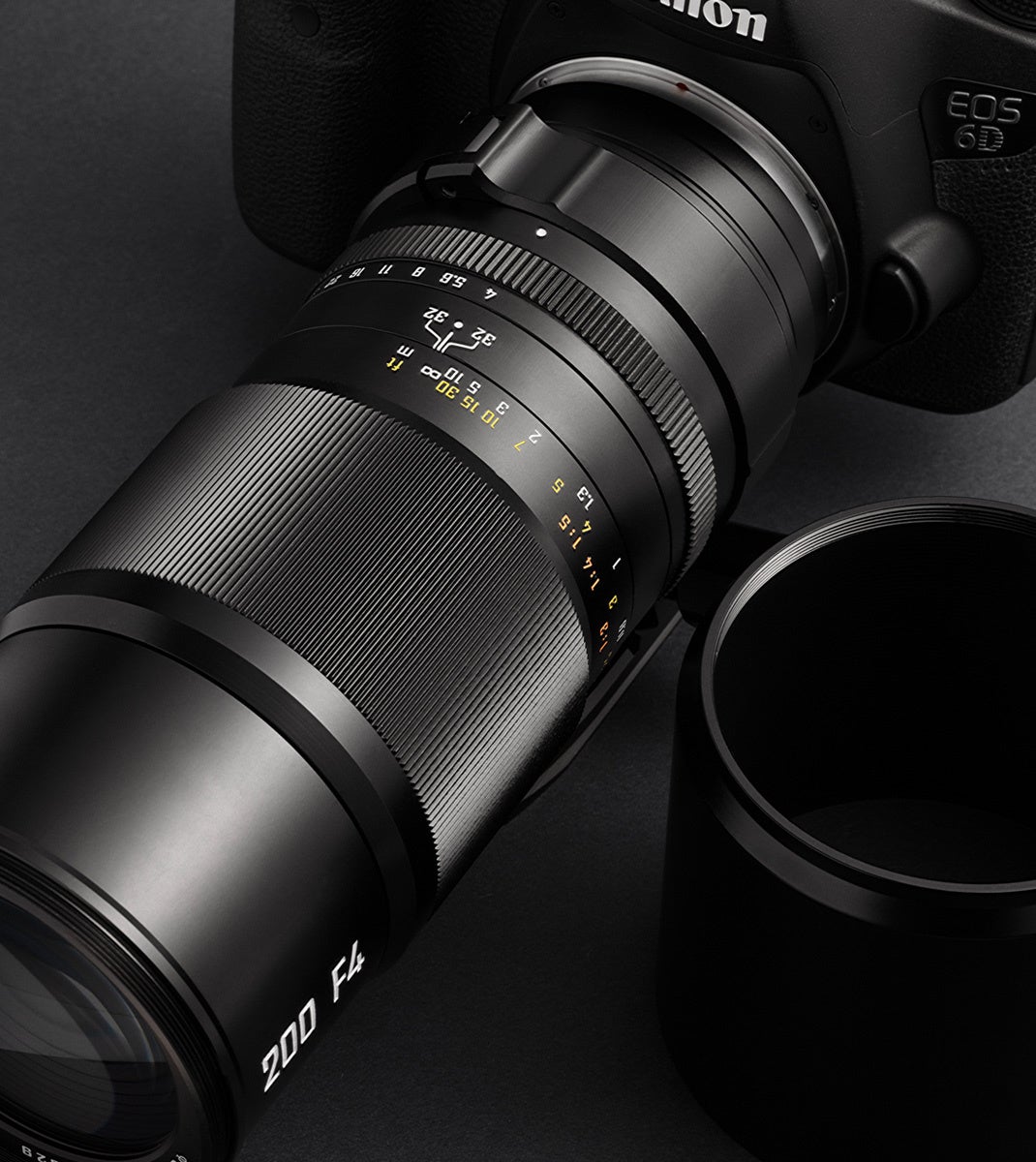 APO設計の望遠マクロレンズ「中一光学 APO 200mm F4 MACRO 1X」に