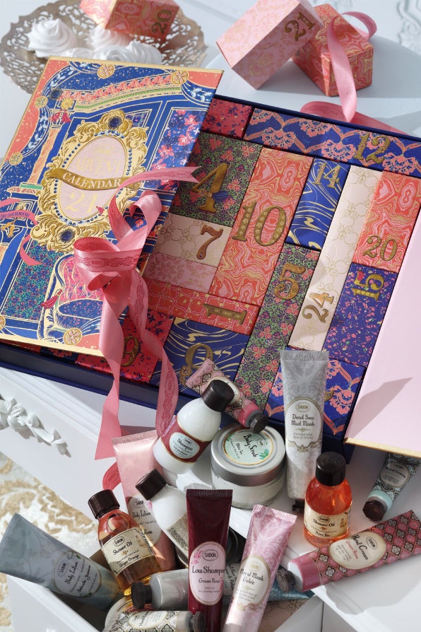 人気のアドベントカレンダーが今年も登場。24個のボックスを開けるたび