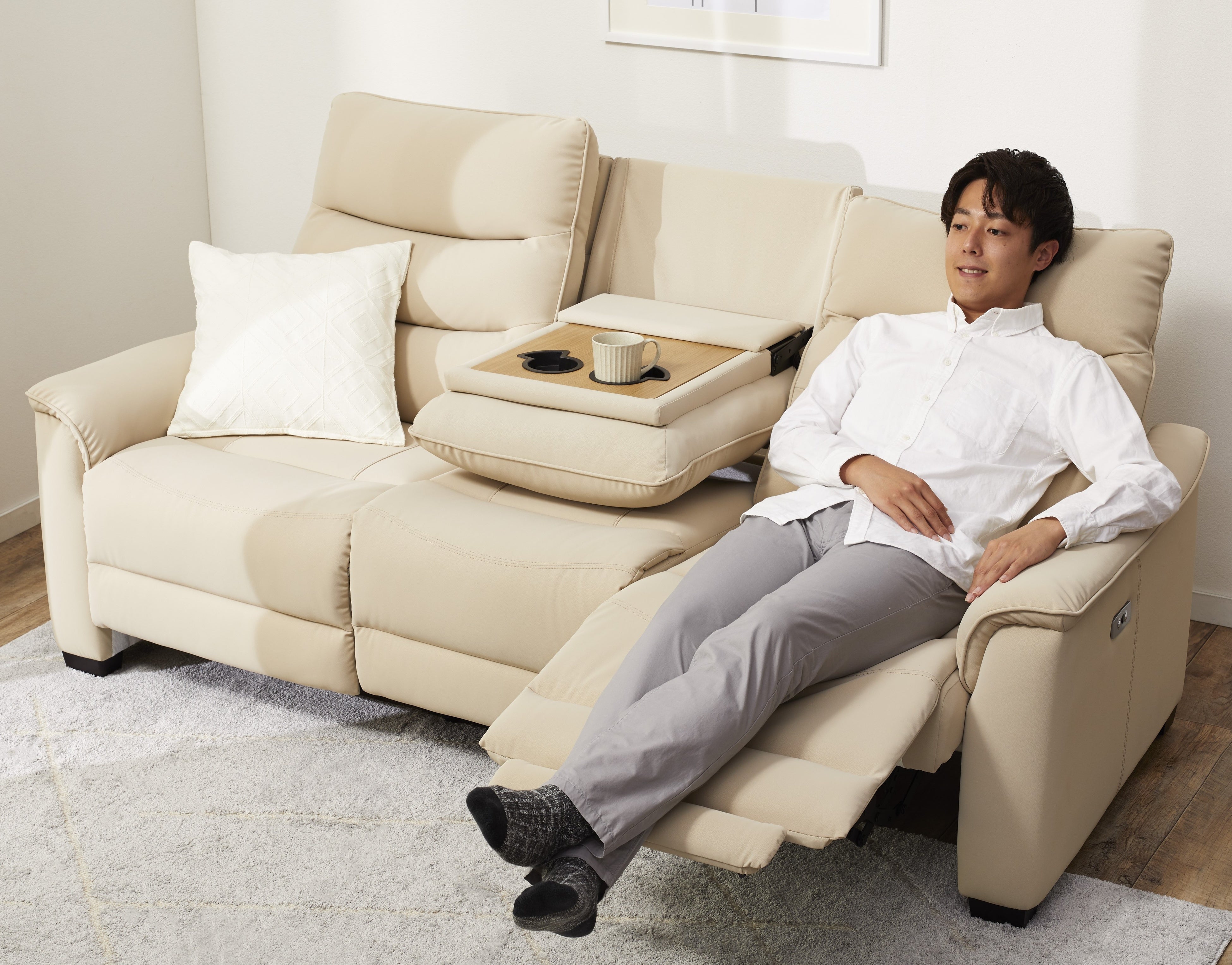 累計販売台数56万台超】ニトリ人気№1電動ソファ「Nビリーバ」シリーズ