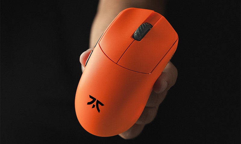 ポーリングレート8Kに対応する超軽量ワイヤレスゲーミングマウス