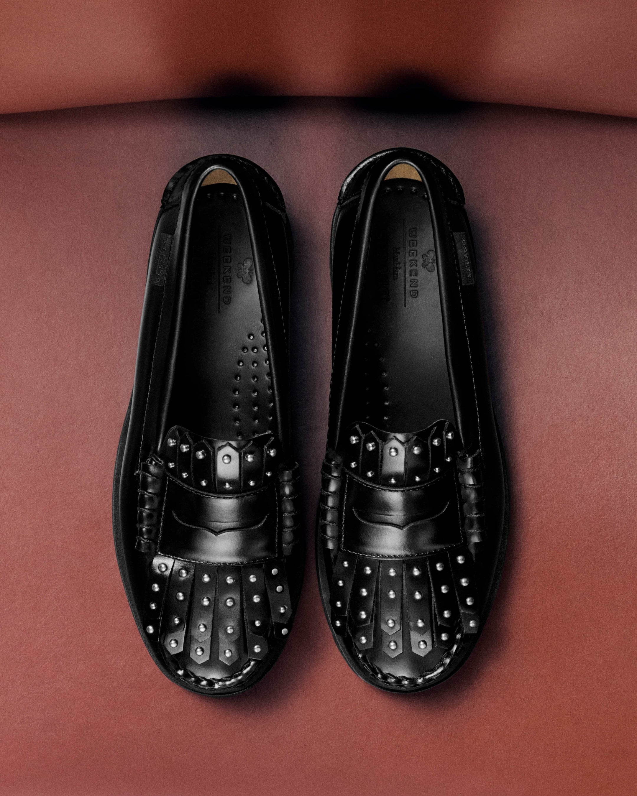 ウィークエンド マックスマーラ 2025年秋冬コレクションよりSebagoとの