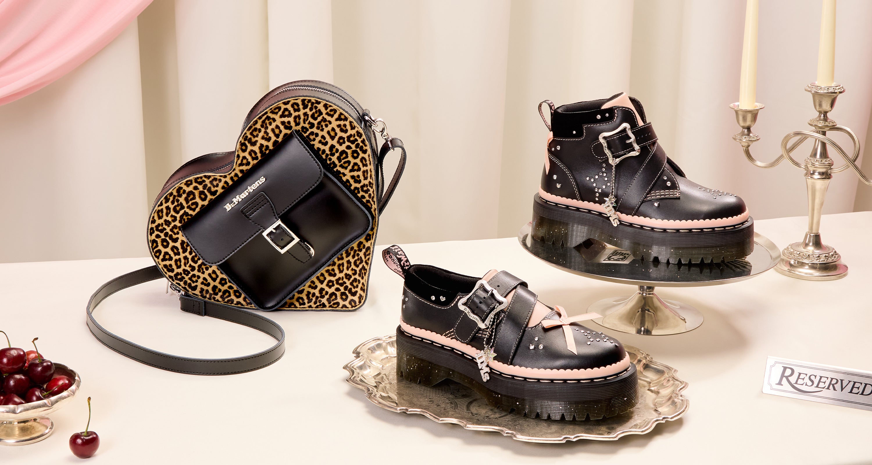 バレンタインシーズンのギフトを彩る、ドクターマーチン〈TRASH POP