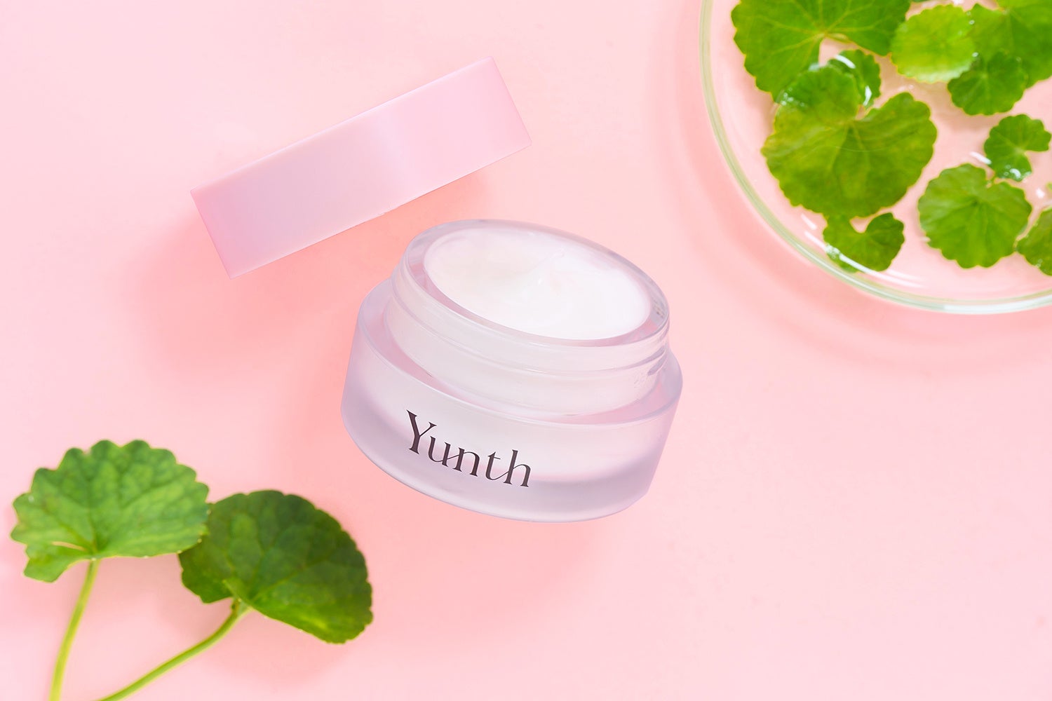 Yunth(ユンス)から「生ビタミンC※1」×「TECA®︎※2」配合の次世代