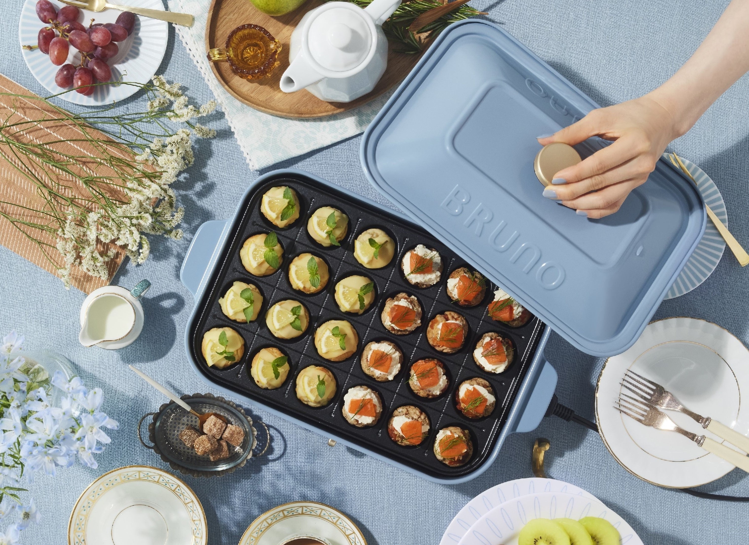 BRUNO10周年記念 特別企画！大人気ホットプレートから5色の限定カラー